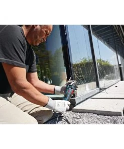 Factory Reconditioned Bosch GOP55-36C1-RT 5.5 Amp StarlockMax Oscillating Multi-Tool Kit With 8-Pc Accessory Kit -Bosch Sales Shop bshrgop55 36c1 rt h