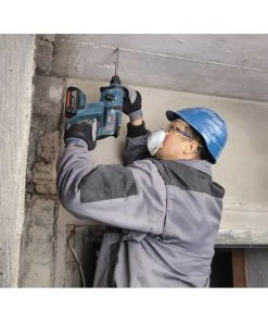 Factory Reconditioned Bosch RHH181-01-RT 18V Cordless Lithium-Ion 3/4 In. SDS-Plus Rotary Hammer With FatPack Batteries -Bosch Sales Shop bshrrhh181 01 rt e